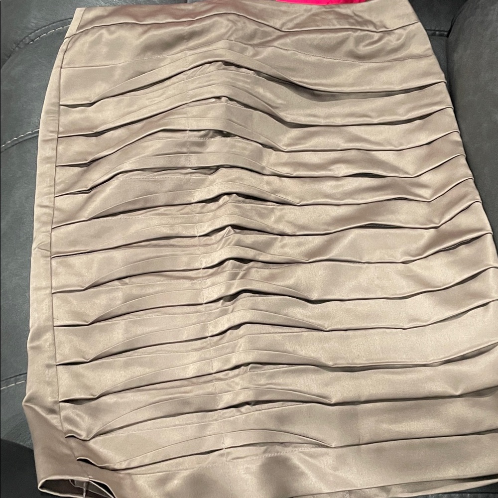 VENUS Tan Layered Pencil Skirt